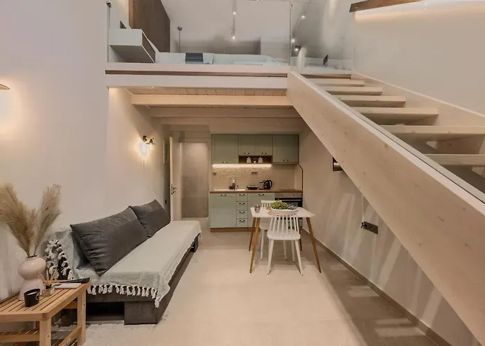 Apollo Luxury Suites